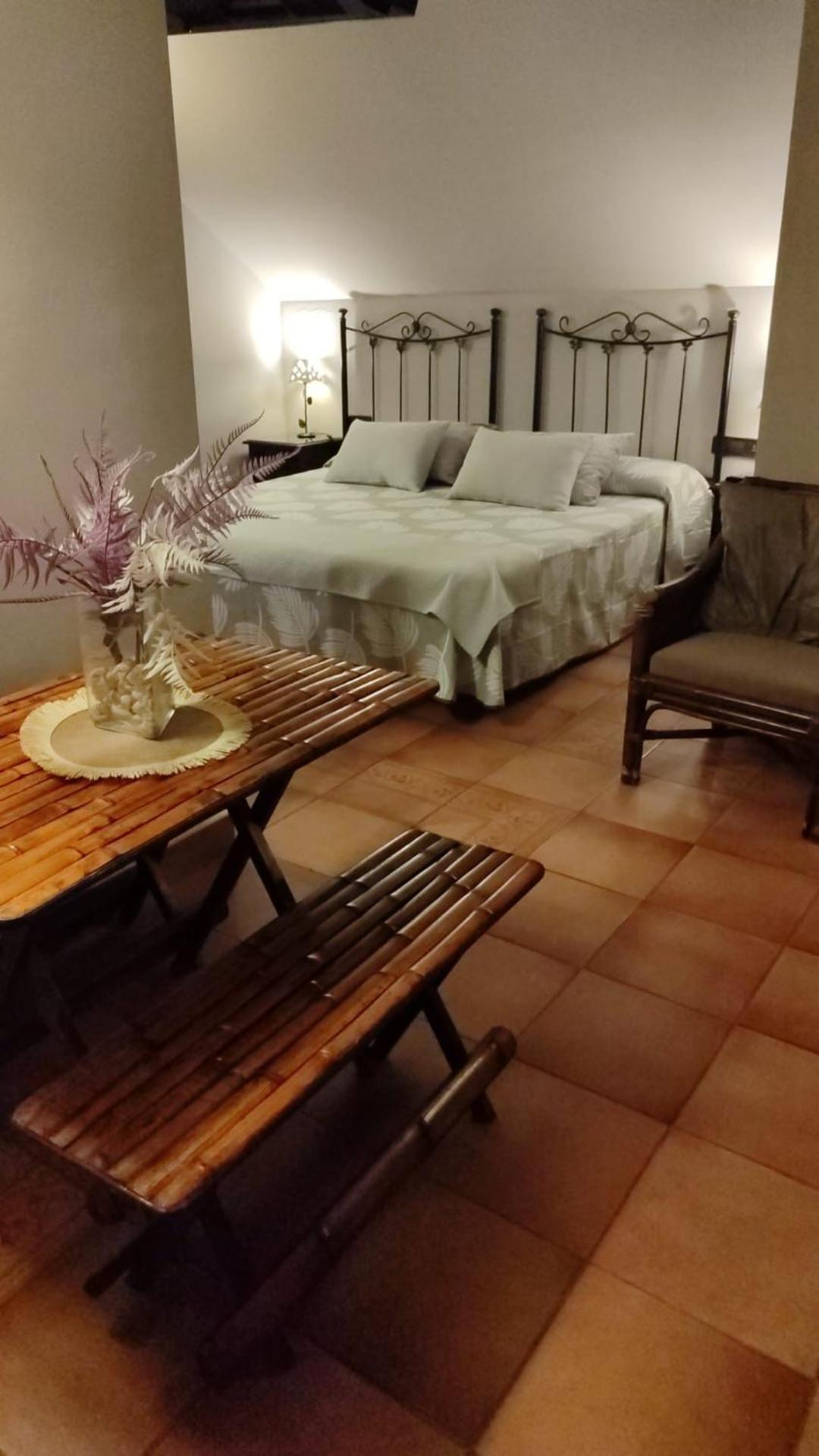 Hotel Baviera Linares  Zewnętrze zdjęcie