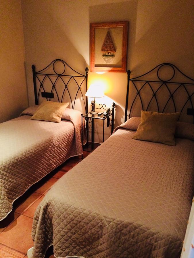 Hotel Baviera Linares  Zewnętrze zdjęcie