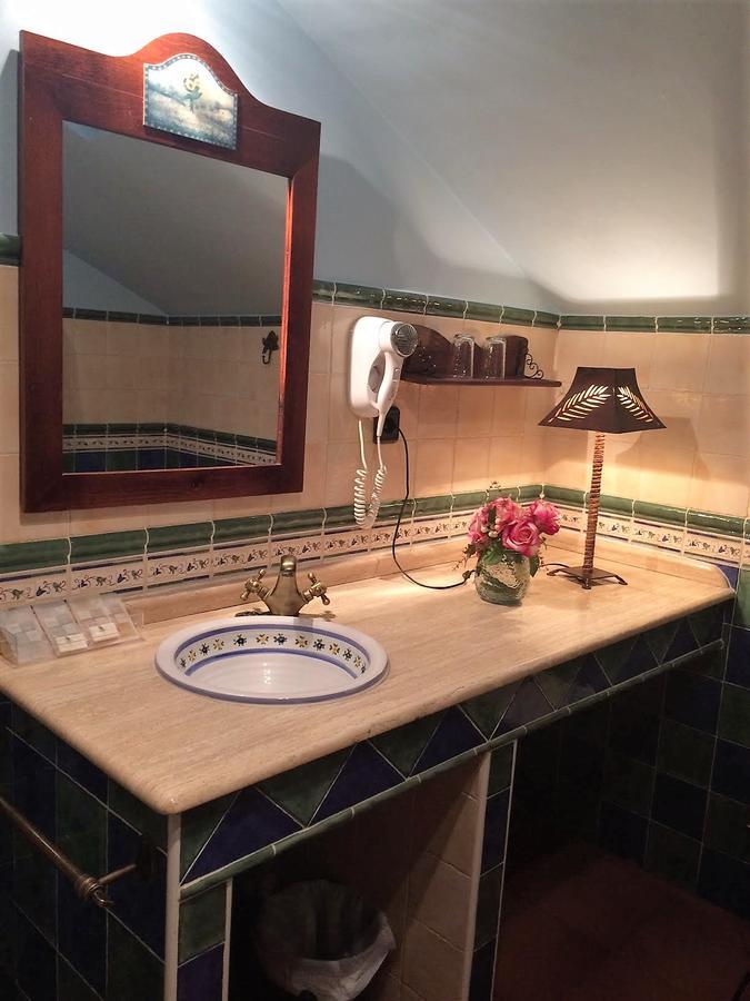 Hotel Baviera Linares  Zewnętrze zdjęcie
